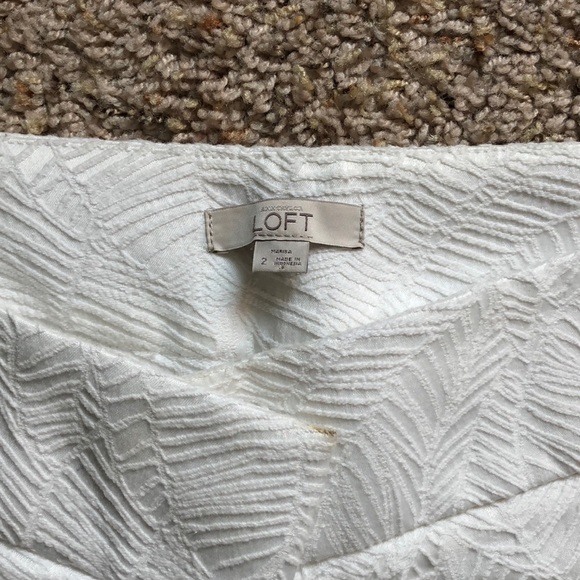 LOFT Marisa White Cropped Dress Pants - Picture 2 of 3